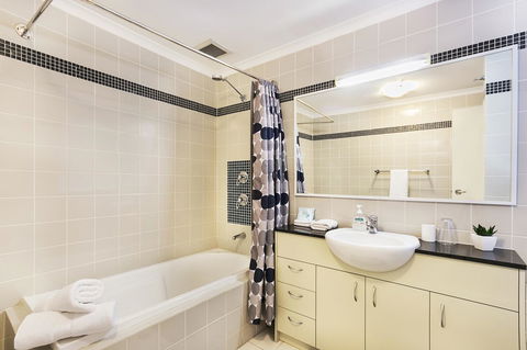 Perth Short Stays - Accommodation Daintree 29