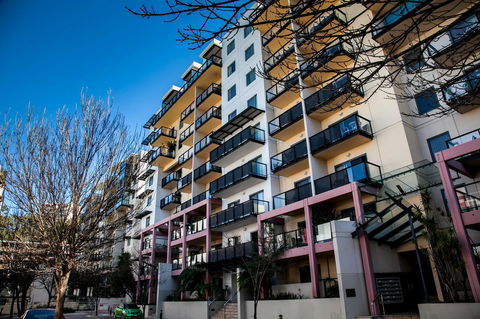 Perth Short Stays - Accommodation Daintree 0