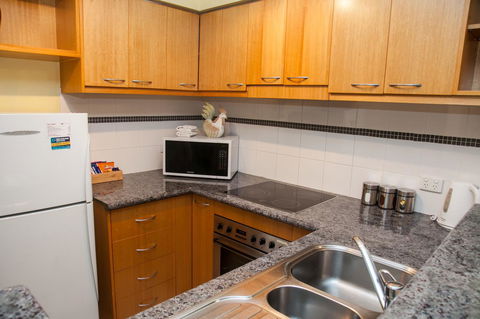 Perth Short Stays - Accommodation Daintree 16