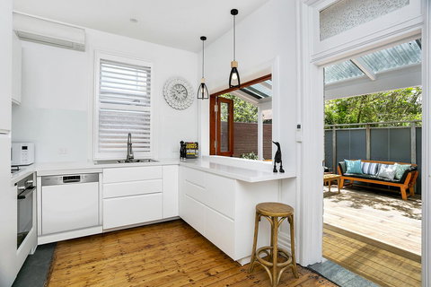 Soho Style In Manly - DARL9 - Accommodation Daintree 4