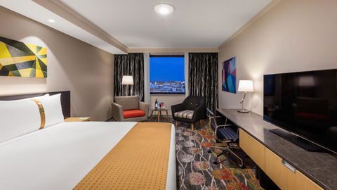 Holiday Inn Perth City Centre, An IHG Hotel - Accommodation Daintree 2