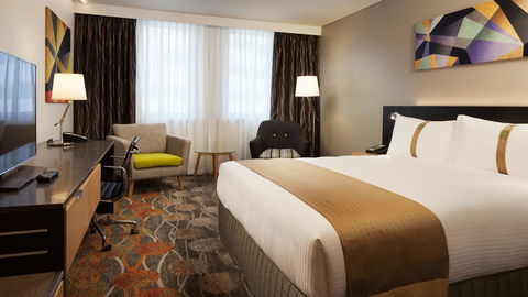 Holiday Inn Perth City Centre, An IHG Hotel - Accommodation Daintree 9