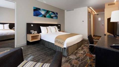 Holiday Inn Perth City Centre, An IHG Hotel - Accommodation Daintree 21