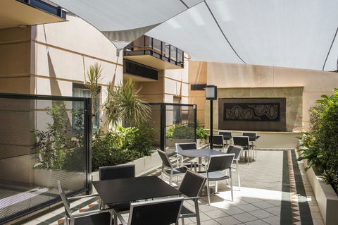 Mantra On Hay Perth - Accommodation Daintree 18