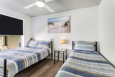 Laman Lodge, Unit 2, 15 Laman Street - Accommodation Daintree 10