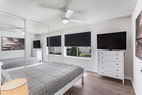 Laman Lodge, Unit 2, 15 Laman Street - Accommodation Daintree 8