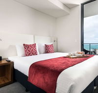 Ramada by Wyndham VetroBlu Scarborough Beach - Accommodation Daintree