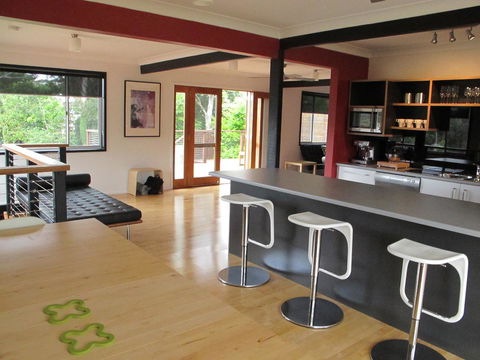 Pendeli Beach House - Accommodation Daintree 3