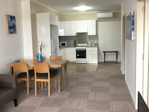 Morisset Serviced Apartments - Accommodation Daintree 30