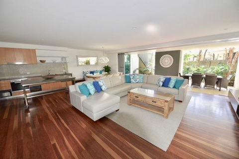 East On Byron - Accommodation Daintree 19