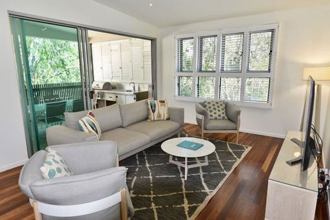 East On Byron - Accommodation Daintree 25