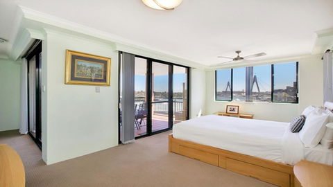 Darling Harbor Apartment - Accommodation Daintree 0