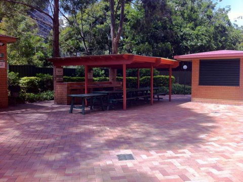 Darling Harbor Apartment - Accommodation Daintree 11
