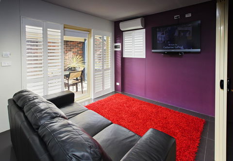 Jesmond Executive Villas - Accommodation Daintree 26