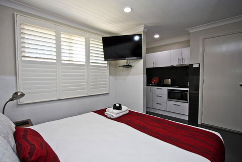 Jesmond Executive Villas - Accommodation Daintree 42