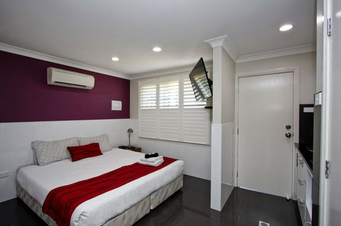 Jesmond Executive Villas - Accommodation Daintree 38
