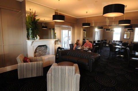 Crossroads Hotel - Accommodation Daintree 30