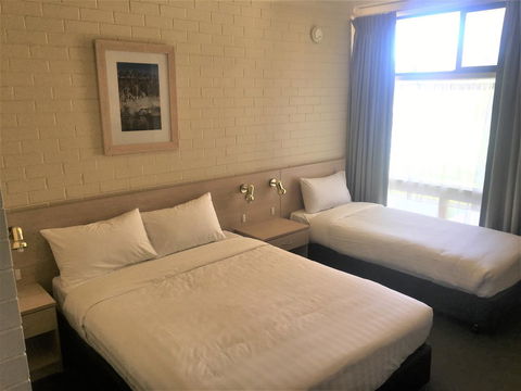 Junee Motor Inn - Accommodation Daintree 15