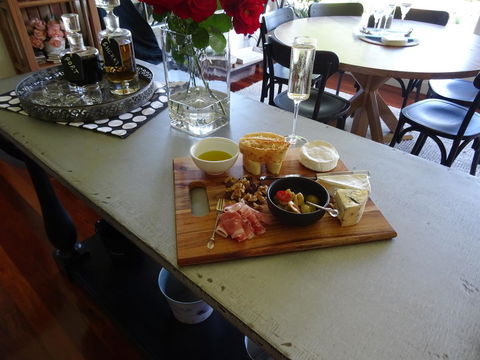 Romanz In The Valley (Luxury B&B) - Accommodation Daintree 43