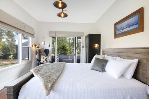 Romanz In The Valley (Luxury B&B) - Accommodation Daintree 3