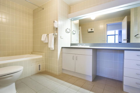 Lantern 1 Bedroom Balcony With Panoramic View - Accommodation Daintree 12