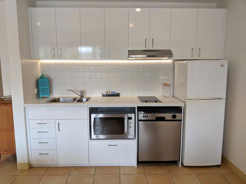The Crest Byron Bay - Accommodation Daintree 9