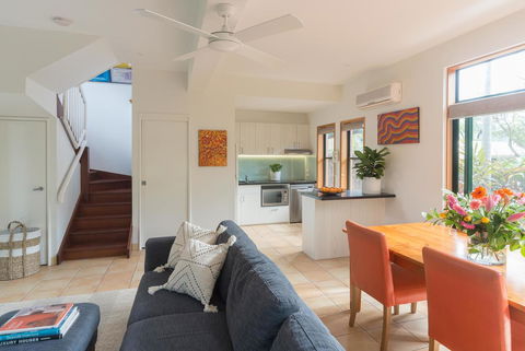 The Crest Byron Bay - Accommodation Daintree 2