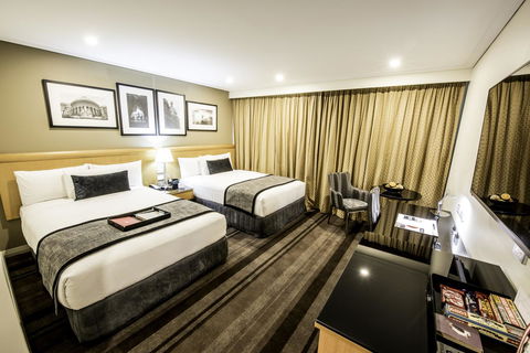 Rydges World Square - Accommodation Daintree 3