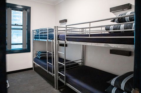 Wake Up! Bondi Beach - Accommodation Daintree 15
