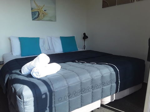 Narooma Golfers Lodge - Accommodation Daintree 11