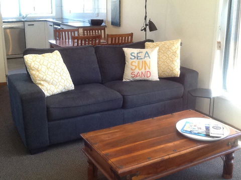 Narooma Golfers Lodge - Accommodation Daintree 36