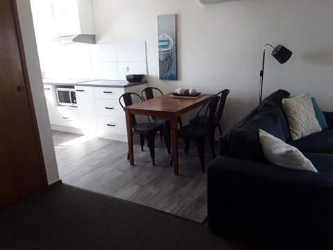 Narooma Golfers Lodge - Accommodation Daintree 22