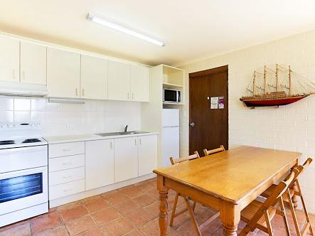 Narooma Golfers Lodge - Accommodation Daintree 31