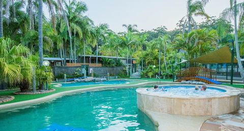 The Palms At Avoca - Accommodation Daintree 0