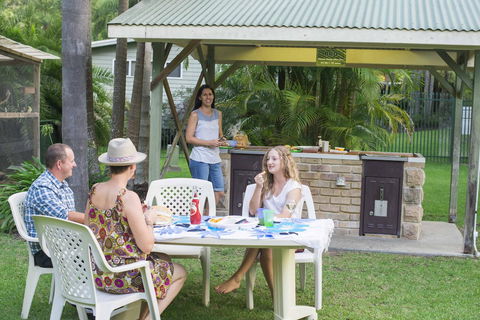 The Palms At Avoca - Accommodation Daintree 25