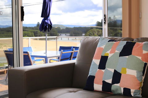 The Rotunda, Gerroa - Accommodation Daintree 8