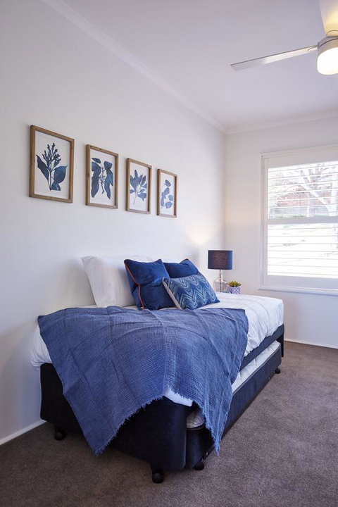 Bright And Spacious Family Home With Leafy Deck - Accommodation Daintree 30