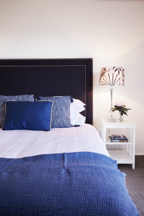 Bright And Spacious Family Home With Leafy Deck - Accommodation Daintree 7