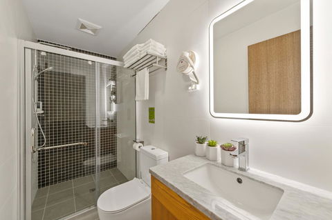 YEHS Hotel Sydney QVB - Accommodation Daintree 41
