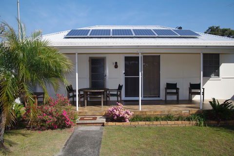 Fleur Cottage, 7 Willow Street - Accommodation Daintree 4