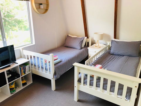 Little Blue Beach House - Accommodation Daintree 5