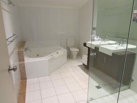 Crowne Plaza Hawkesbury Valley, An IHG Hotel - Accommodation Daintree 14