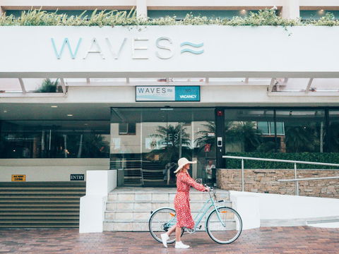 Waves Byron Bay - Accommodation Daintree 0