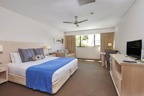 Waves Byron Bay - Accommodation Daintree 35