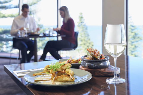 Crowne Plaza Sydney Coogee Beach, An IHG Hotel - Accommodation Daintree 29