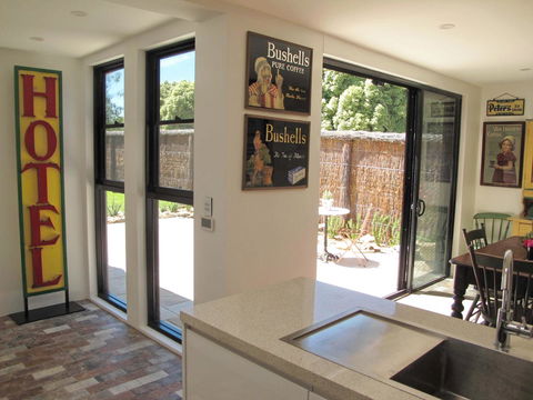 Apple Tree Cottage - Accommodation Daintree 6