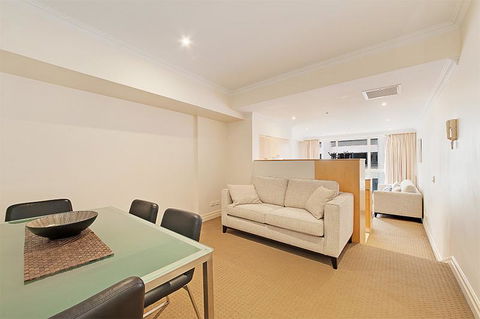 Wyndel Apartments Sydney CBD - Bond - Accommodation Daintree 9