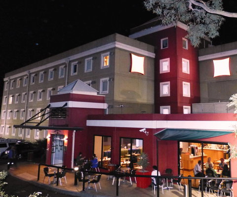 Ibis Thornleigh - Accommodation Daintree 0