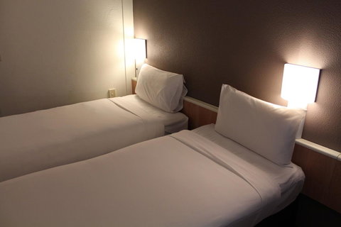 Ibis Thornleigh - Accommodation Daintree 20