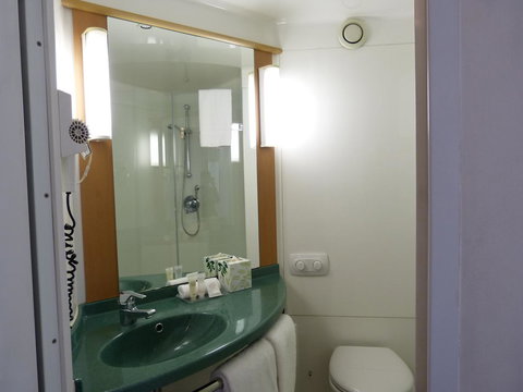 Ibis Thornleigh - Accommodation Daintree 4